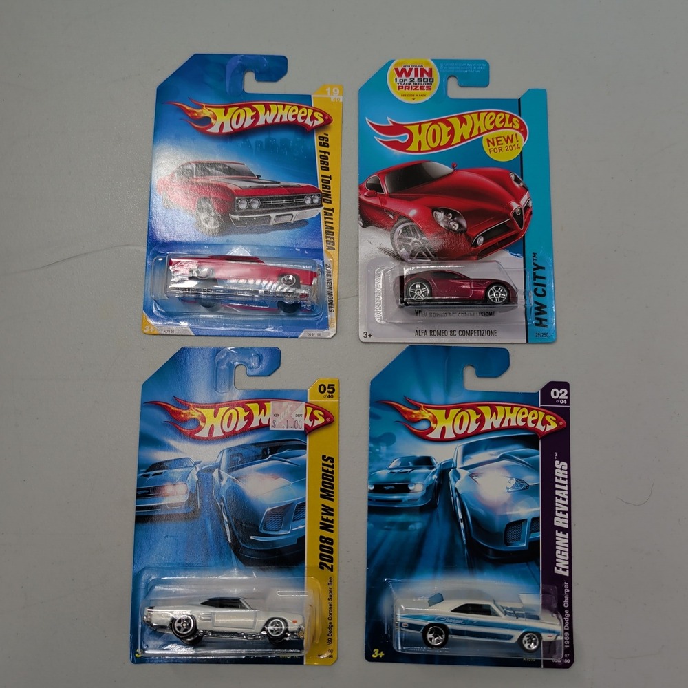 Hot Wheels Lot 4 69 Ford Torino Alfa Romeo 8C 69 Dodge Coronet 69 Dodge Charger